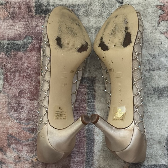 Alex Marie gold beaded leather sole peek toe satin party shoes Sz 6 M - Picture 6 of 8